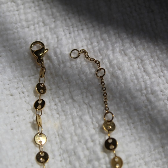 Dainty Dot Chain Link Bracelet - Picture 5 of 6